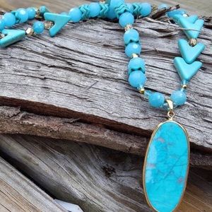 Long turquoise and gold plated necklace!🌸
